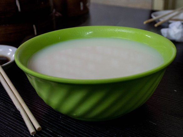 豆浆 soybean milk
